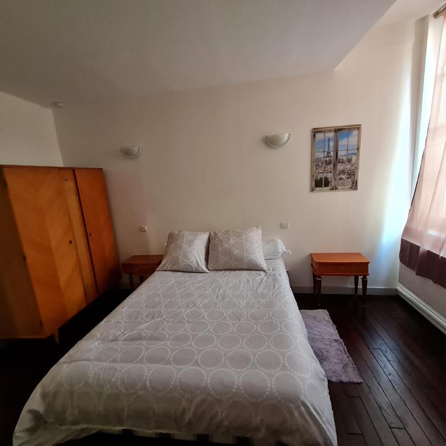 Le Commerce Pont-Sur-Yonne Dış mekan fotoğraf
